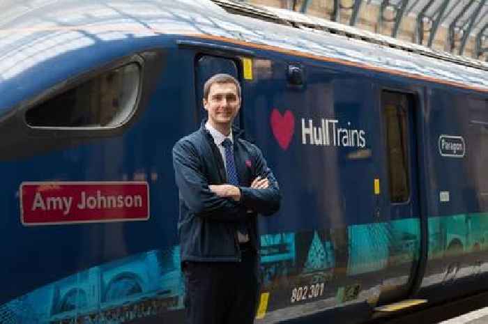 Ditching 9-to-5 for high-speed trains - East Yorkshire man changes track at 30 thanks to ‘life-changing’ apprenticeship