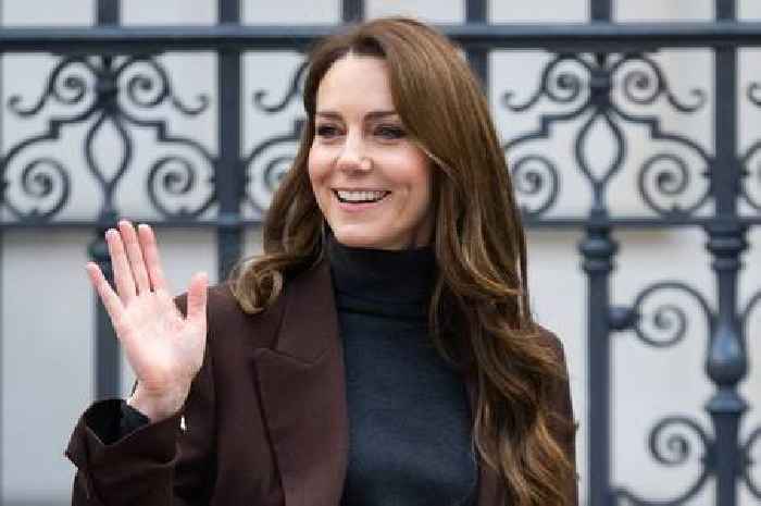 Kensington Palace issue unprecedented statement after Kate Middleton's 'fashion' decision