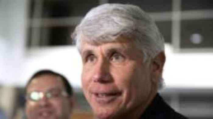 Trump pardons disgraced ex-Illinois governor Rod Blagojevich