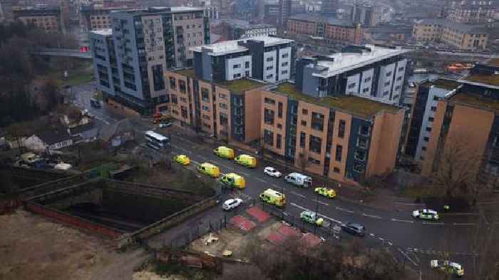 Sheffield city centre roads remain shut after 24 hours as police negotiate with 'armed man'