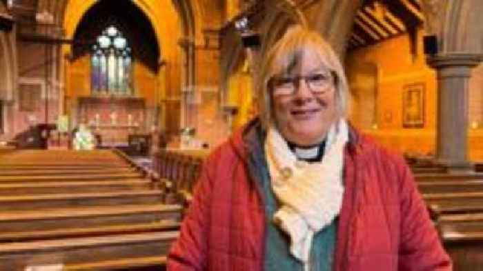 Vicar defends ding-dong over church bell ringing