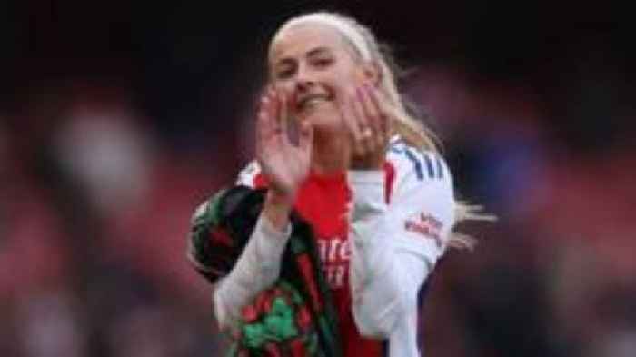 'Smiling a lot and having fun' - Kelly's 'amazing' Arsenal return