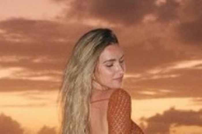 'World's sexiest volleyball star' has fans hot under the collar with 'gorgeous' sunset snaps