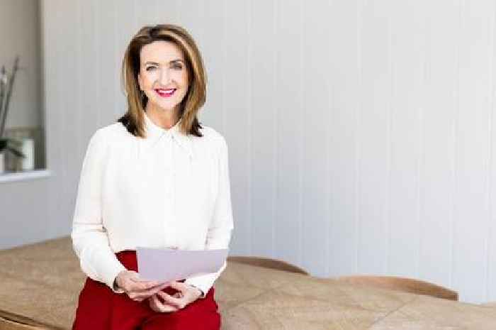 Shirley Ballas, Julia Bradbury and Victoria Derbyshire tell women 'get screened'