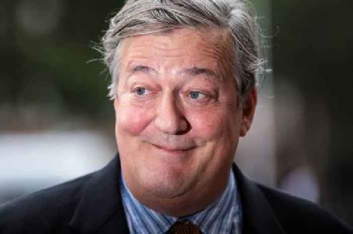 Stephen Fry's favourite food is as good for you as drinking a glass of water