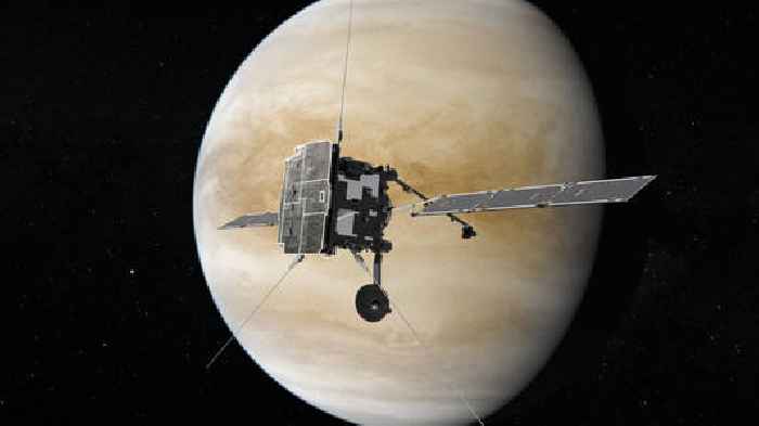 Solar Orbiter ready for close encounter with Venus