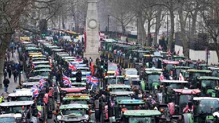 Farmers react with 'fury' and 'anger' after Treasury meeting over inheritance tax