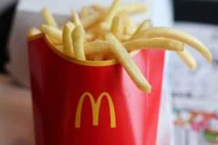 McDonald's new restaurant opposed by 15 schools