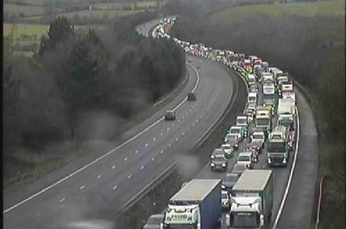 M1 live updates as long delays due to 'police incident' between junction 21 and 22