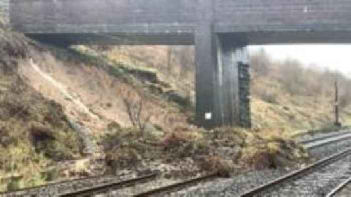 Landslip closes West Coast Main Line near Beattock