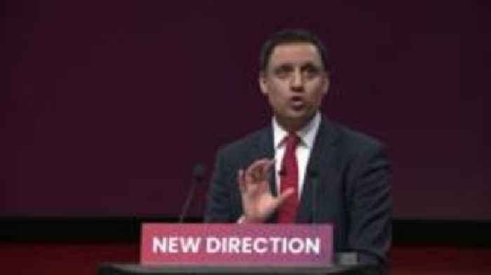 'NHS needs fewer managers, more nurses'