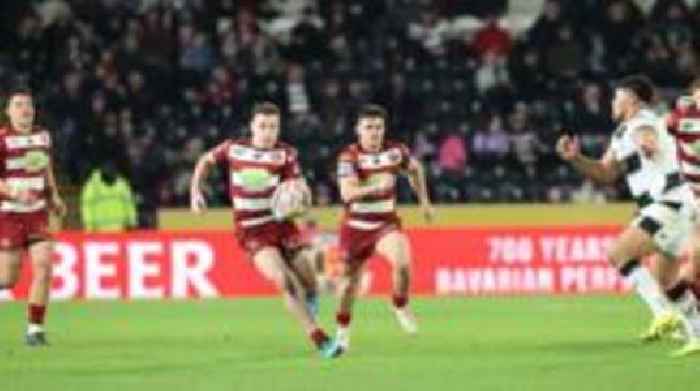 Wigan back on track with dominant win at Hull