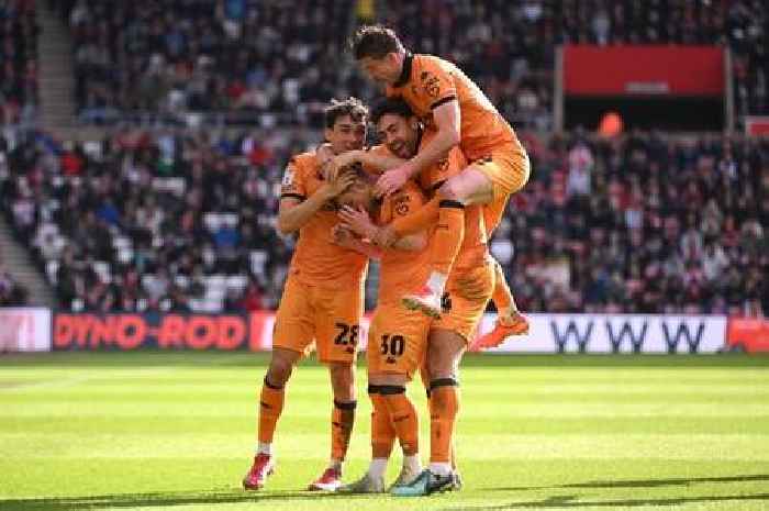 Superb Hull City beat Sunderland to secure huge away win at Stadium of Light