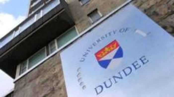 Dundee University  staff begin three-week strike