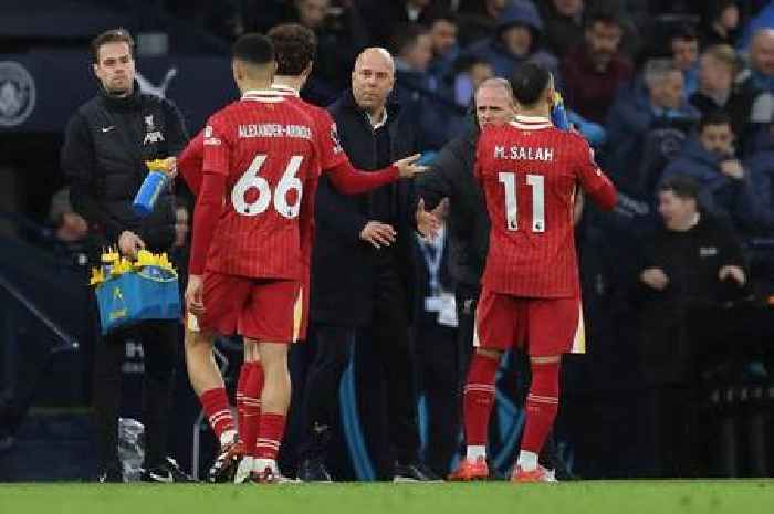 Arne Slot's message to Mohamed Salah after brilliance in Liverpool's 2-0 win over Man City