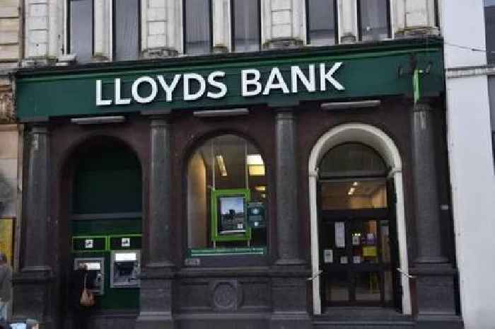 Lloyds names exact date these customers will get bonus payments