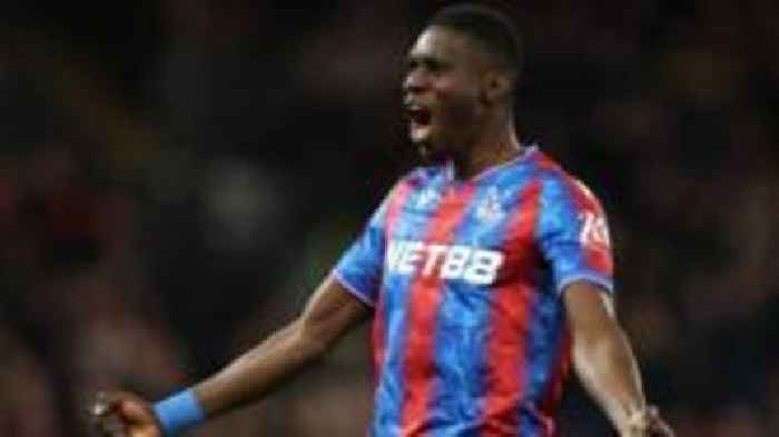 Sarr double helps Palace sweep Aston Villa aside