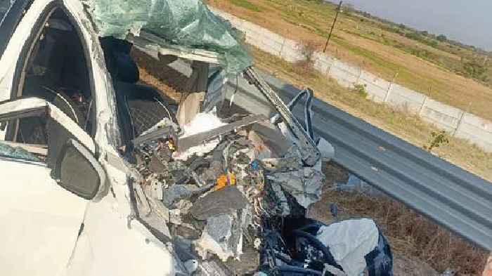 Six injured as car collides head-on with truck on Samruddhi Mahamarg