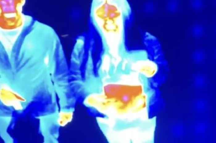 Teen mum to be in awe as tourist attraction thermal imaging captures 'cutest thing ever'