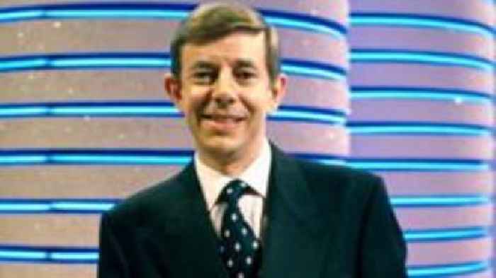 Going For Gold presenter Henry Kelly dies at 78