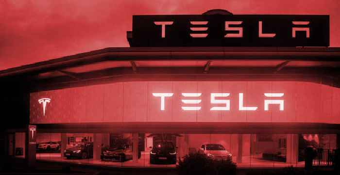 Tesla is no longer a trillion-dollar company: what investors need to know