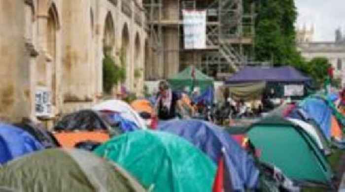 Protesters barred from disrupting degree ceremony