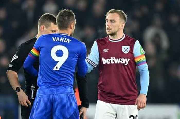 West Ham v Leicester City live team news and match updates