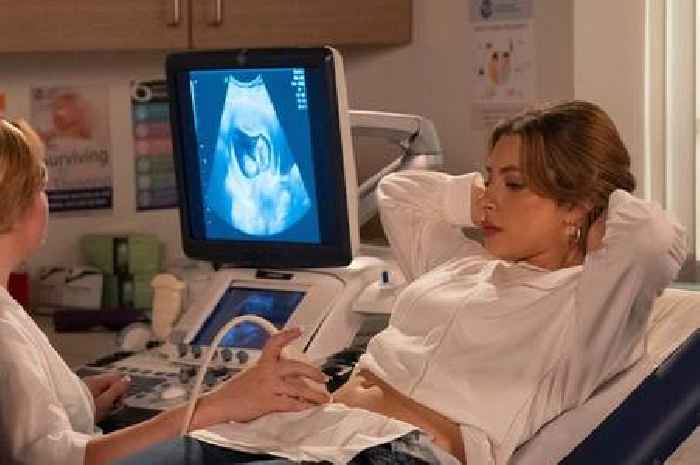 Coronation Street fans 'work out' real reason Daisy walked out of baby scan