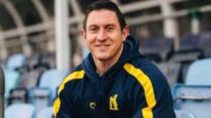 Warwickshire name Man City's Thomas as performance director