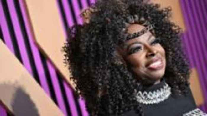 R&B hitmaker Angie Stone reported dead in car crash