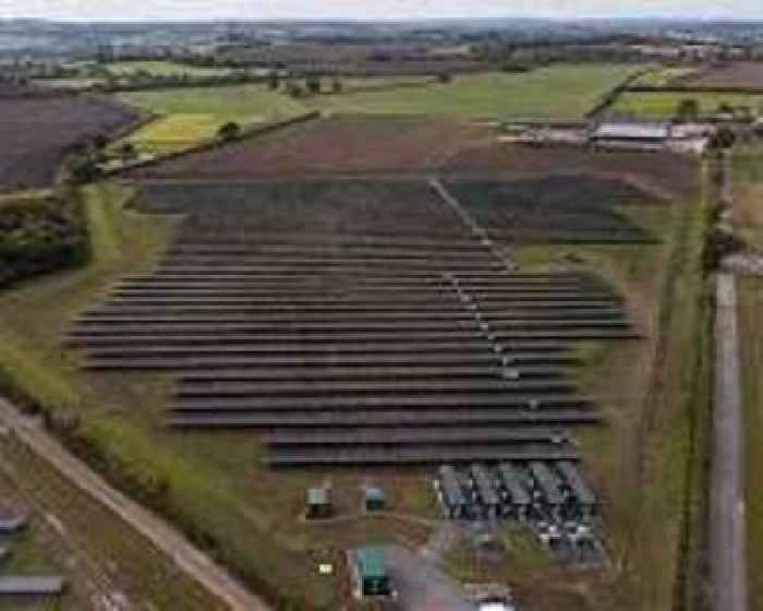 Solar technology can meet UK electricity demand without reducing farmland