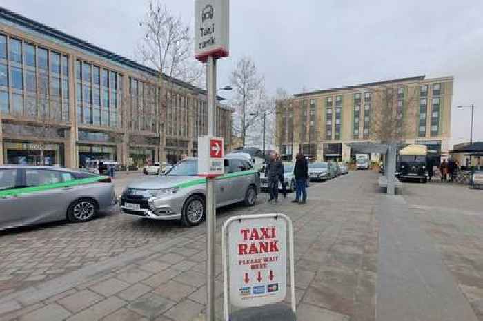 Taxi drivers slam 'fault' leading to 'silly' parking fines at Cambridge station