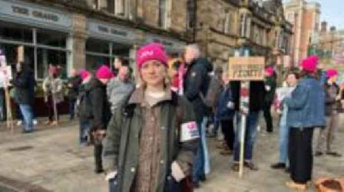 University staff begin 14 days of strike action