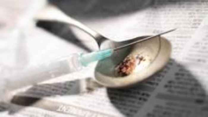 More than 30 ill after taking fake heroin - Met