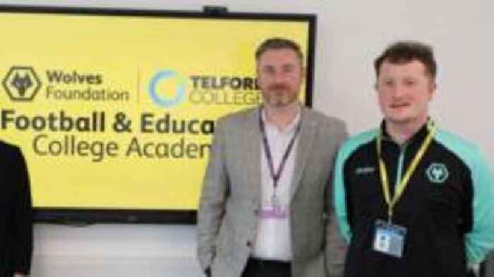 Football charity relaunches college BTec course