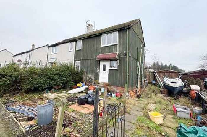 'Renovation project' house in 'tranquil' Scots village to go under the hammer