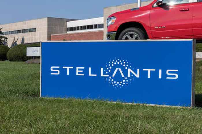 Stellantis share price has collapsed: death cross points to more pain