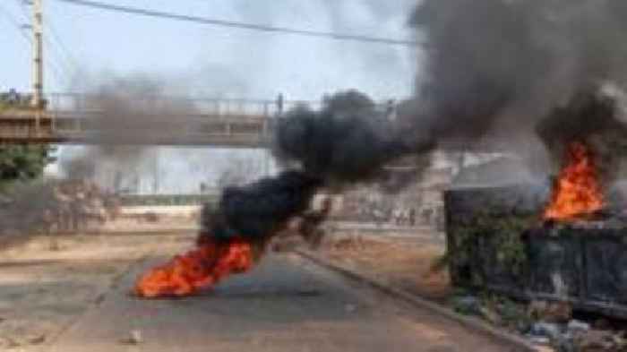 Injuries as Mozambique police fire on opposition protest