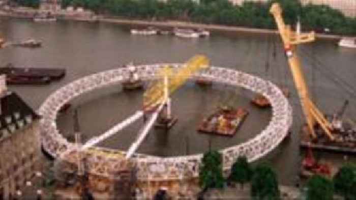 Watch: When the London Eye was lifted into place