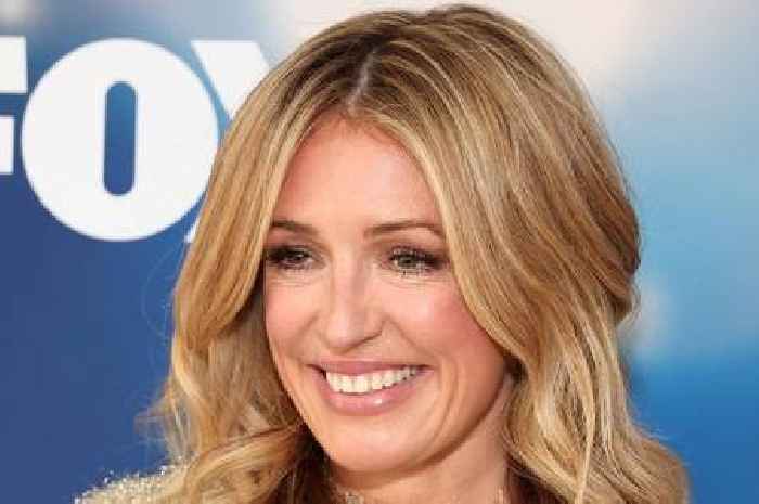 Cat Deeley's 'tummy flattering' shirt dress is a spring staple and available at M&S