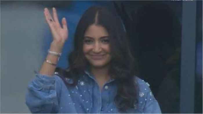 Ind vs NZ: Anushka Sharma strongly reacts to dropped catch at CT finals