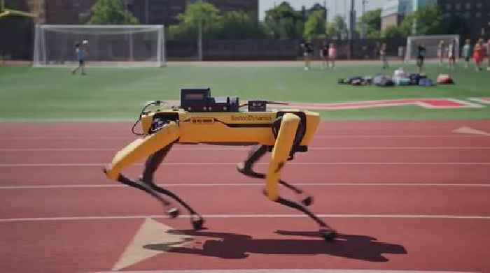 Robot Dog Spot Can Run With All Four Legs in the Air, Three Times Faster Than It Should