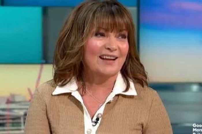 Lorraine Kelly forced to apologise as she says naughty word on ITV Good Morning Britain