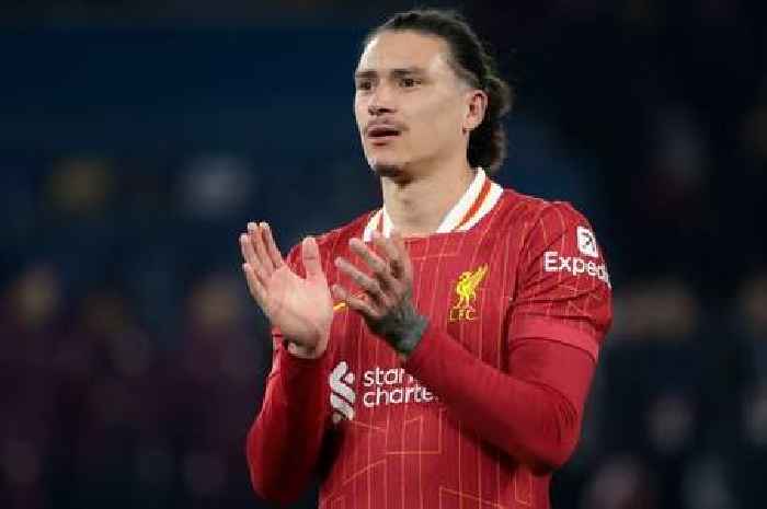 Arsenal sent clear message as Liverpool star Darwin Nunez gives nine-word title verdict