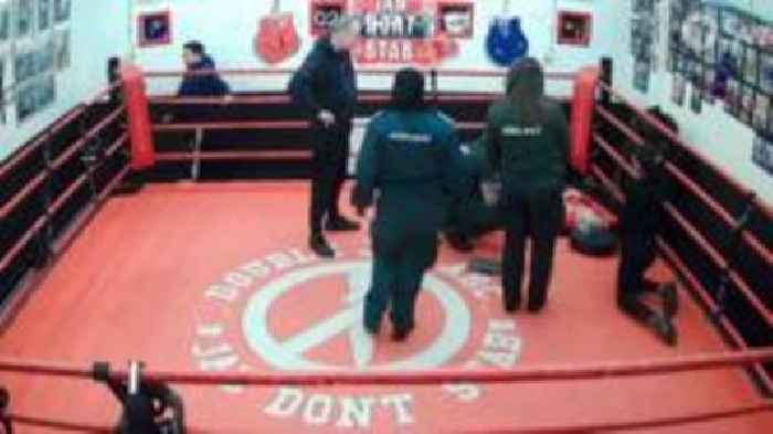 CCTV shows coach's lifesaving CPR in boxing ring