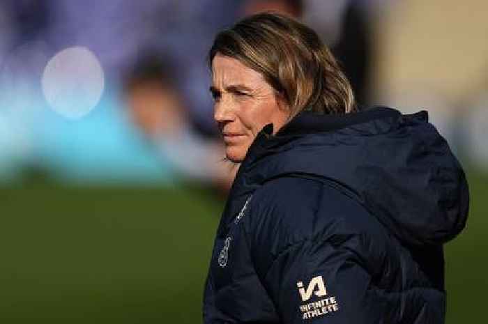 Chelsea handed quadruple injury blow as club make midfielder transfer statement