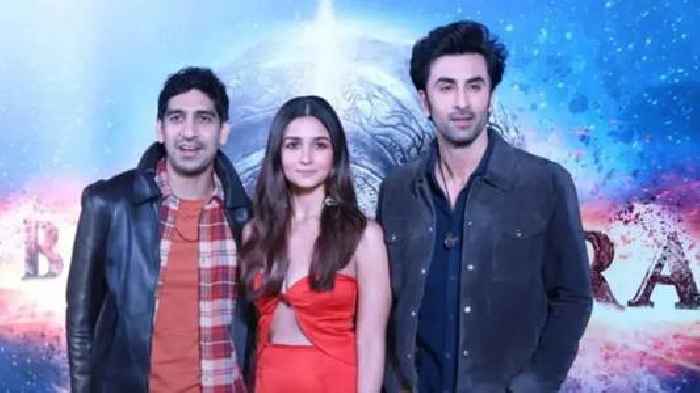 Alia Bhatt and Ranbir Kapoor cut short birthday trip, return to Mumbai for Ayan