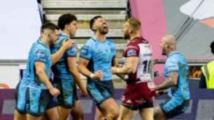 Hull FC knock out Wigan as Wire and Dragons go through
