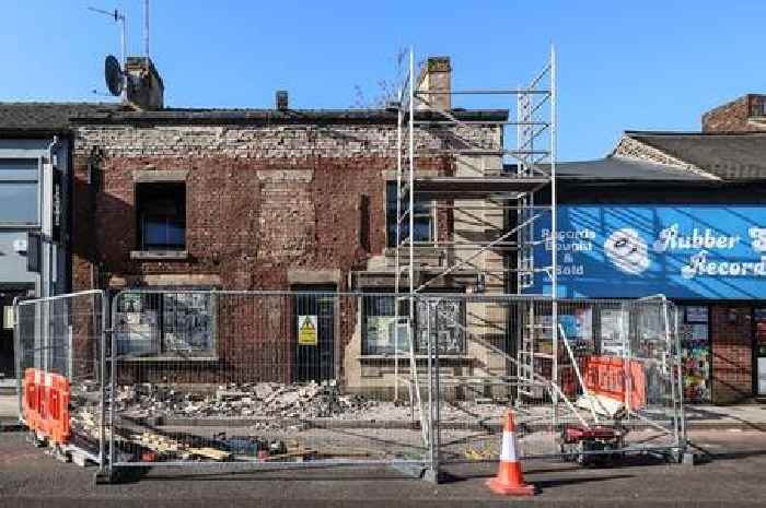 History bites the dust as landmark facade to this iconic Hanley pub gone forever