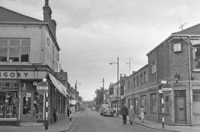 Lucky escape for blind woman after cottage sets ablaze and other news stories in the Grimsby Telegraph in March 1955